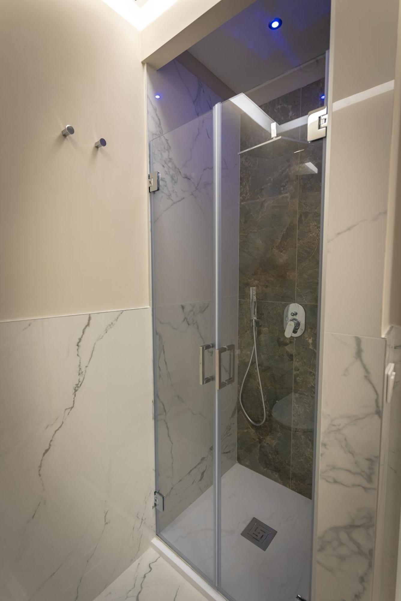 Antica Dimora Pessina Hotel Наполи Екстериор снимка